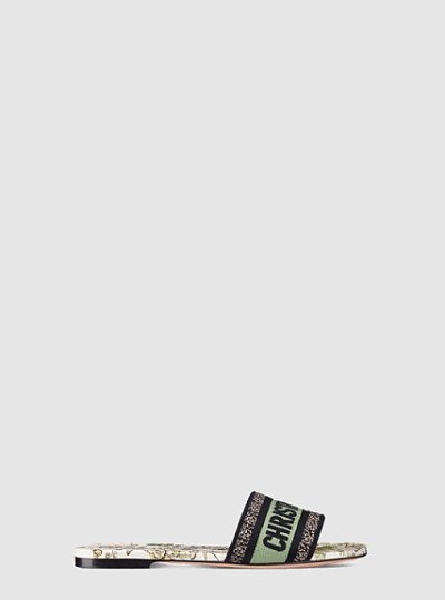 디올 Dway 뮬 KCQ20