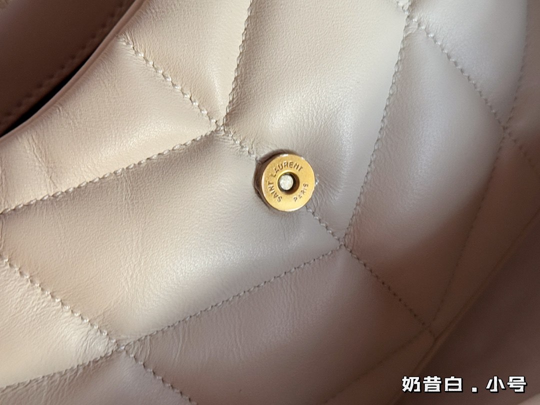 [등급별 가격문의] 입생로랑 LOULOU PUFFER