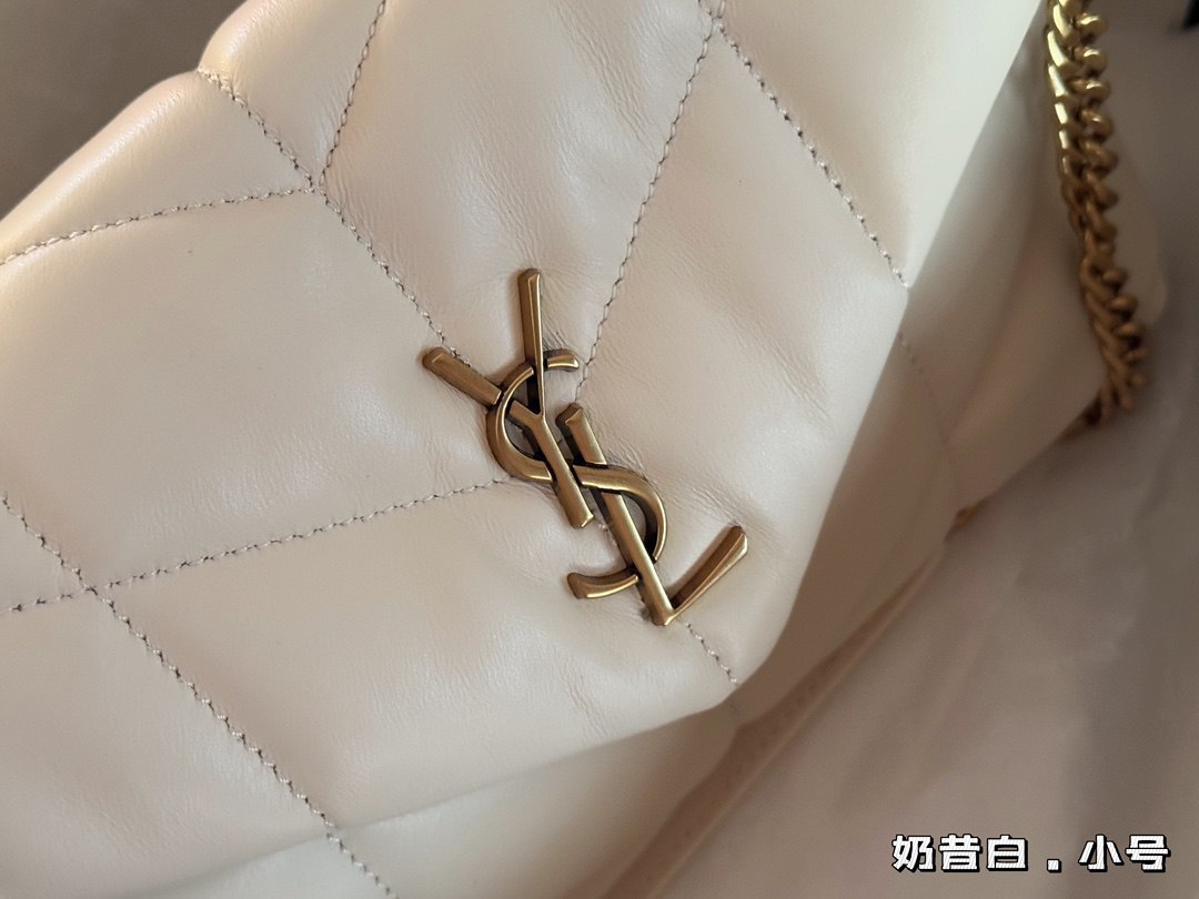 [등급별 가격문의] 입생로랑 LOULOU PUFFER
